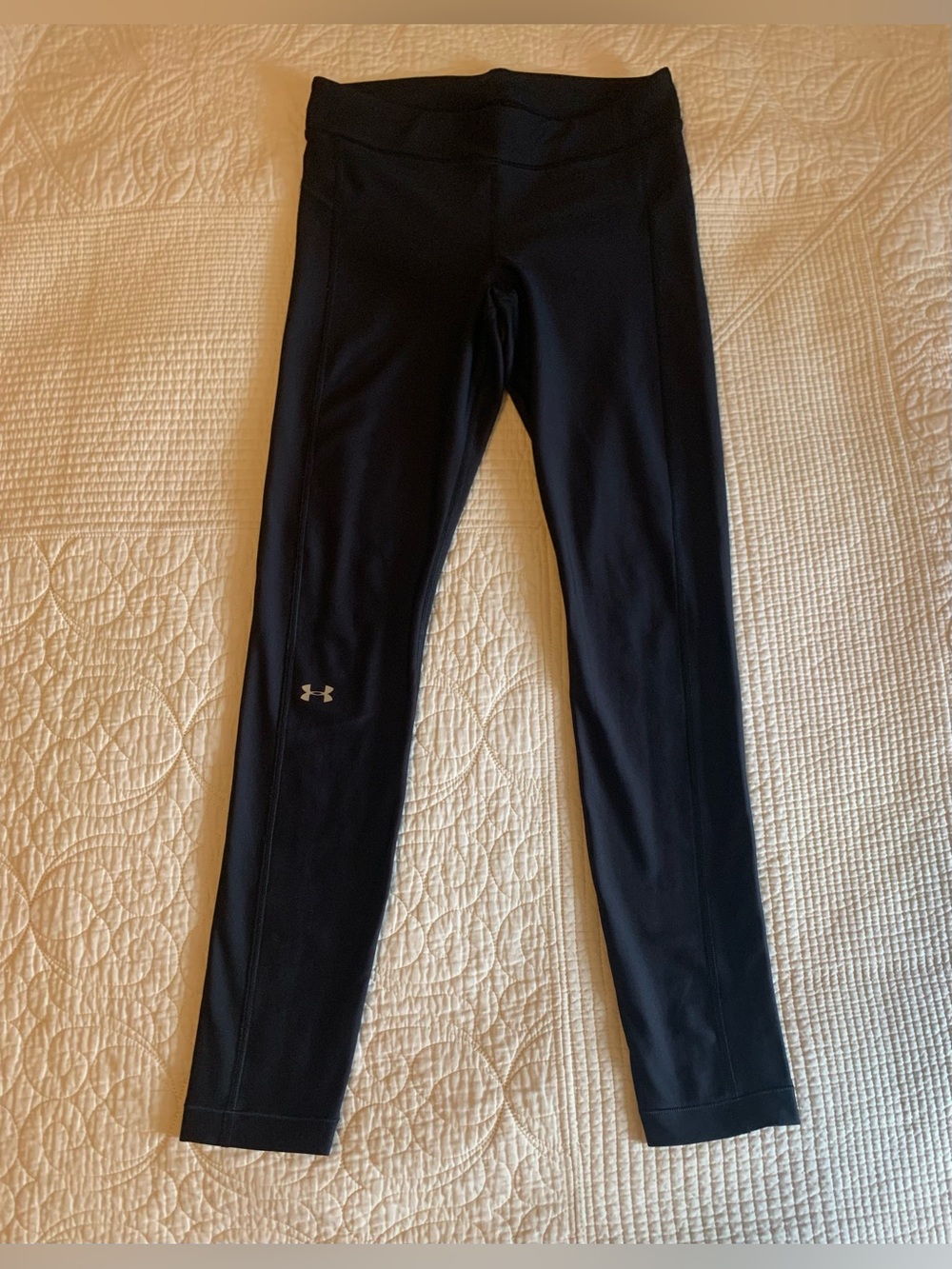 Under Armour athletic compression leggings